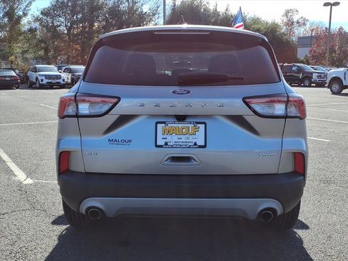 Certified 2022 Ford Escape SE w/ Convenience Package image 6