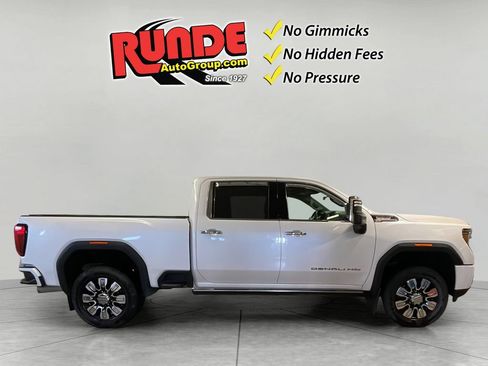 Used 2021 GMC Sierra 2500 Denali w/ Denali Ultimate Package AWD/4WD image 7