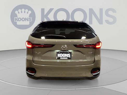 Used 2025 MAZDA CX-70 Plug-In Hybrid w/ Premium Plus AWD/4WD image 5