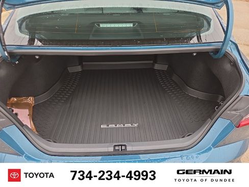 New 2026 Toyota Camry SE image 33