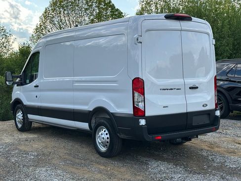 New 2026 Ford Transit 350 148 Medium Roof AWD image 33