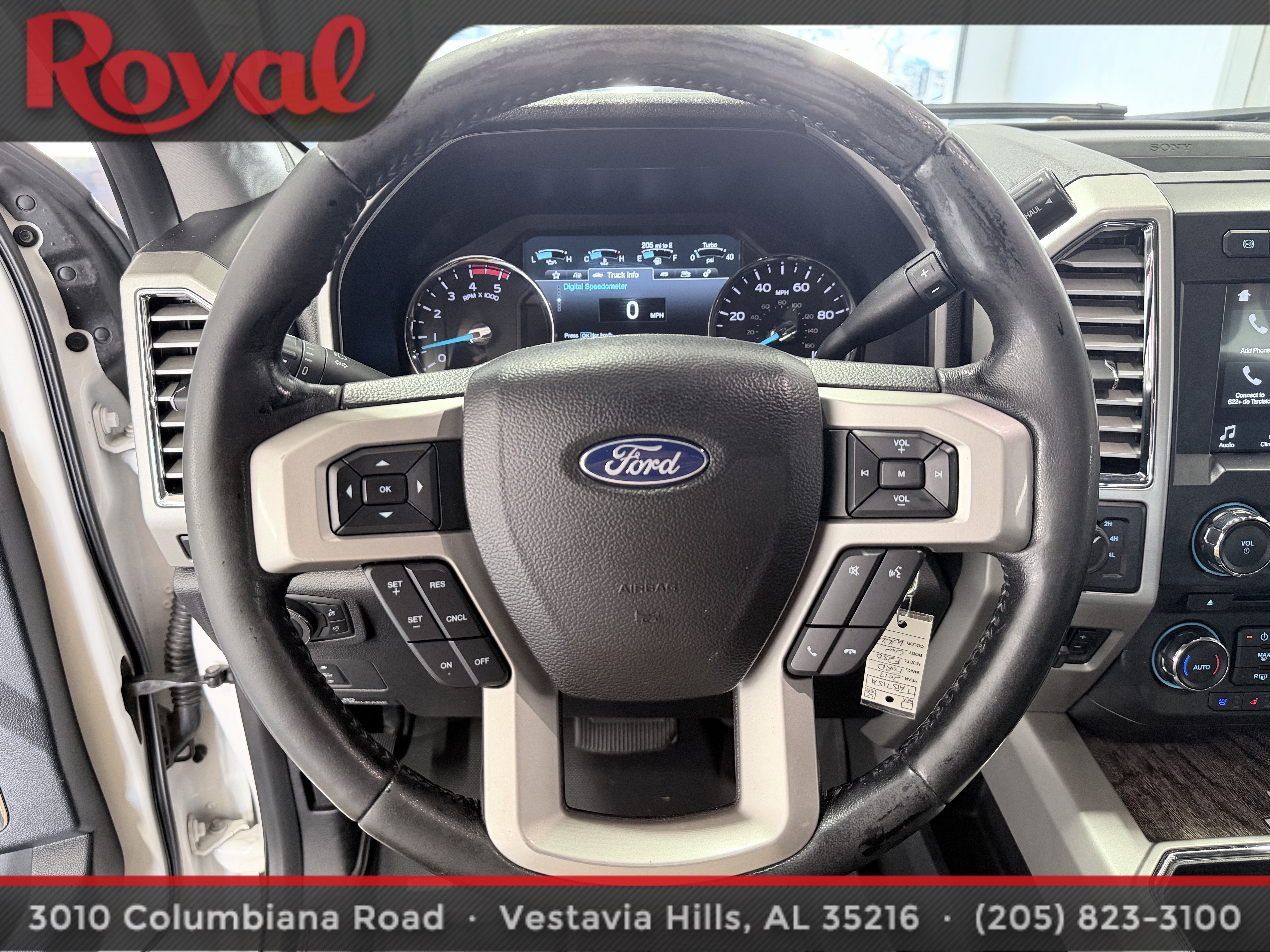Used 2017 Ford F250 Lariat w/ Lariat Value Package AWD/4WD image 19