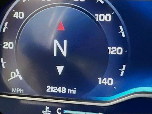 Used 2023 Chevrolet Silverado 1500 LT image 19