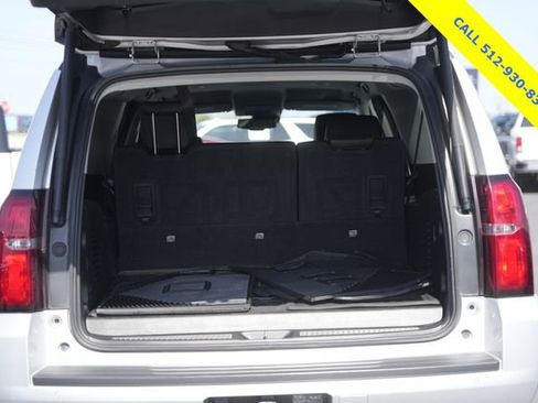 Used 2019 Chevrolet Suburban LT image 32