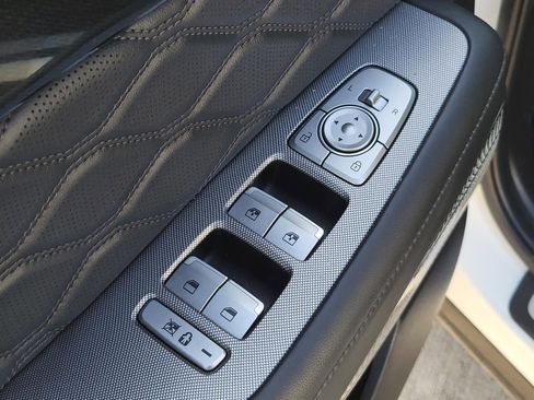 Used 2022 Hyundai Palisade Calligraphy w/ Cargo Package image 25