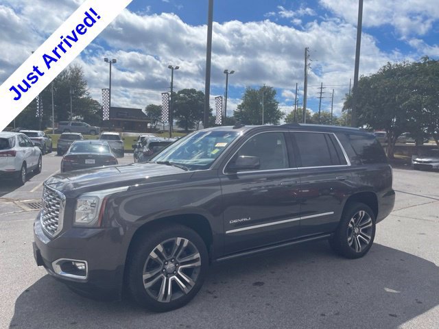 Used 2020 GMC Yukon Denali w/ Denali Premium Package AWD/4WD image 7