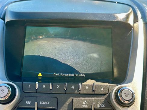 Used 2014 Chevrolet Equinox LT w/ Driver Convenience Package image 25