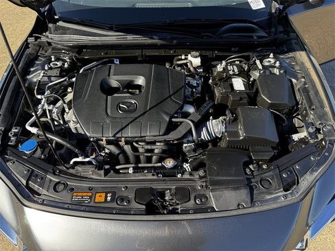 Used 2024 MAZDA MAZDA3 s image 34