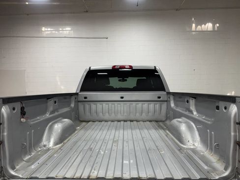 Used 2018 Chevrolet Silverado 1500 LT w/ All Star Edition AWD/4WD image 5