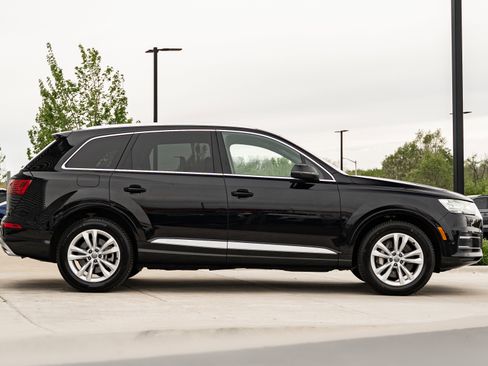 Used 2019 Audi Q7 2.0T Premium Plus w/ Premium Plus Package AWD/4WD image 3