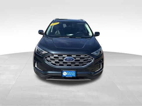 Used 2022 Ford Edge Titanium AWD/4WD image 10