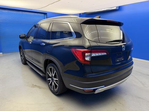 Used 2020 Honda Pilot Touring image 5