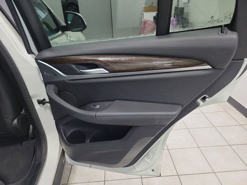 Used 2024 BMW X3 xDrive30i image 15