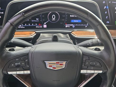 Used 2022 Cadillac Escalade Sport Platinum w/ Heavy-Duty Trailer Package AWD/4WD image 17