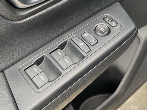 Used 2024 Honda CR-V Sport-L image 18