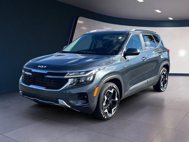 Certified 2024 Kia Seltos EX AWD/4WD image 1