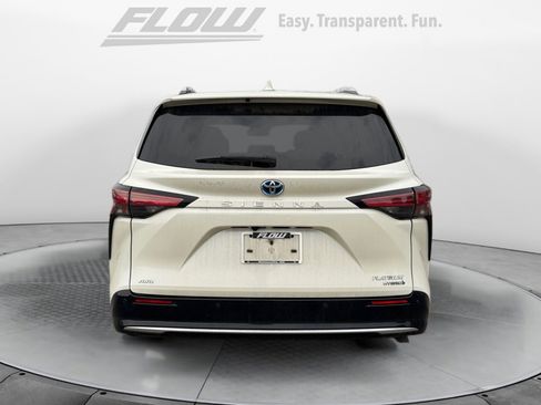 Used 2021 Toyota Sienna Platinum w/ Protection Package (TMS) AWD/4WD image 6