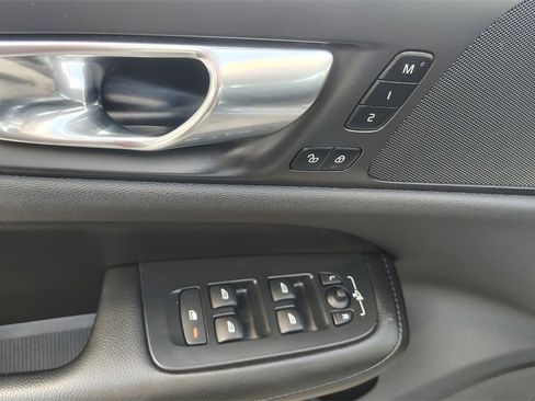 Certified 2023 Volvo S60 B5 Core w/ Climate Package image 9