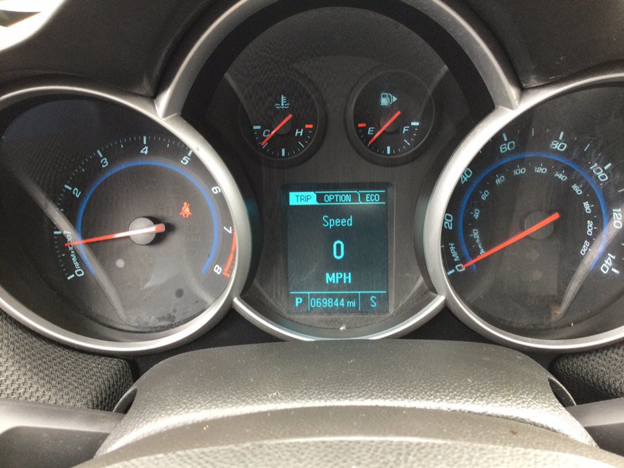 Used 2013 Chevrolet Cruze Eco w/ Enhanced Safety Package FWD image 24