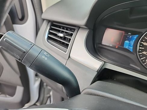Used 2013 Ford Edge SEL FWD image 19