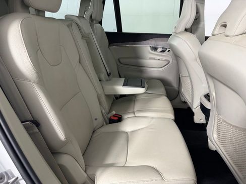 Used 2023 Volvo XC90 B6 Plus w/ Protection Package Premier AWD/4WD image 32