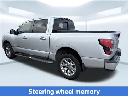Used 2020 Nissan Titan SL w/ Protection Package 1 AWD/4WD image 11