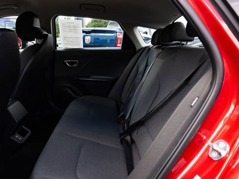 Used 2025 Kia K4 FWD image 21