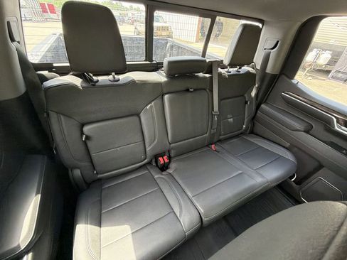 Used 2022 GMC Sierra 1500 Elevation w/ Elevation Premium Package image 28