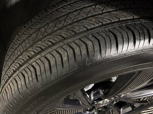 Used 2024 Buick Envision Sport Touring AWD/4WD image 44