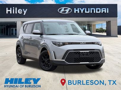 Used 2024 Kia Soul LX w/ Option Group 015