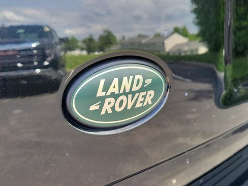Used 2014 Land Rover LR2 AWD/4WD image 6