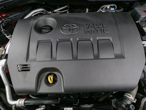 Used 2019 Toyota C-HR LE image 13