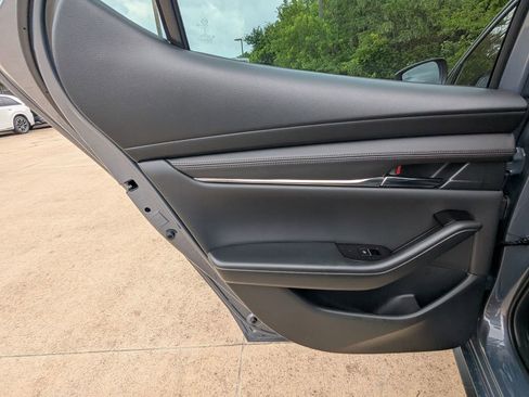 New 2026 MAZDA MAZDA3 2.5 S Hatchback w/ Premium Pkg FWD image 8