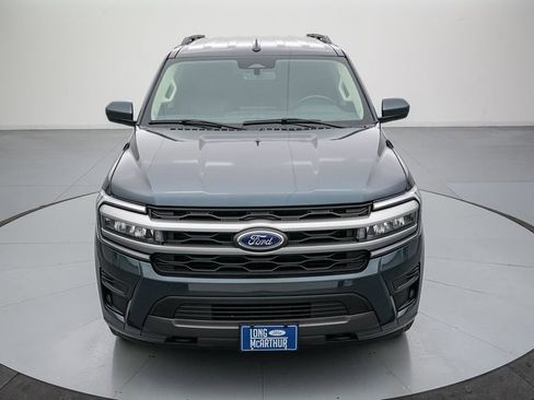 Certified 2024 Ford Expedition XLT image 9