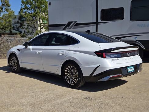 New 2026 Hyundai Sonata SEL image 3