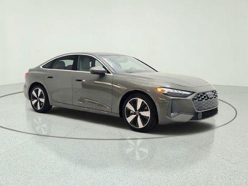Used 2025 Audi A5 2.0T Prestige w/ 19" Wheel Package AWD/4WD image 3