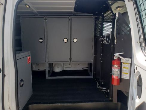 Used 2013 Ford E-150 and Econoline 150 w/ PWR Group RWD image 13