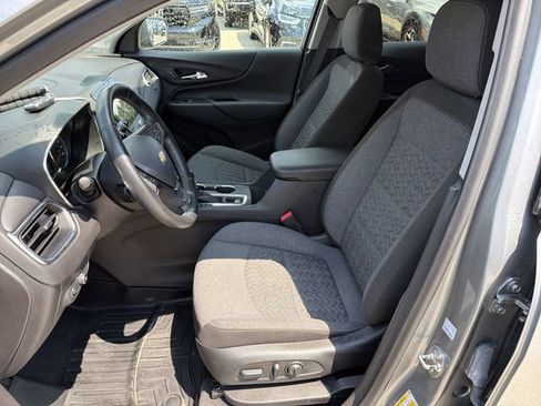 Used 2024 Chevrolet Equinox LT FWD image 13