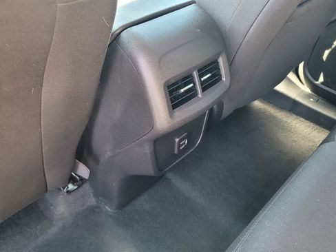 Used 2023 Chevrolet Equinox LT w/ Driver Convenience Package image 26