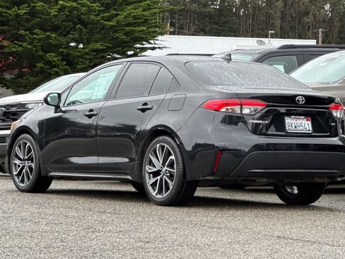 Used 2020 Toyota Corolla LE image 6