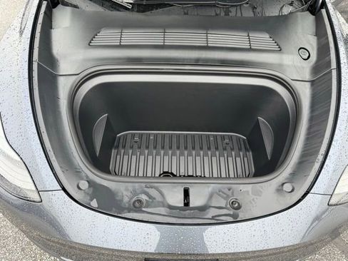 Used 2022 Tesla Model Y Performance AWD/4WD image 13