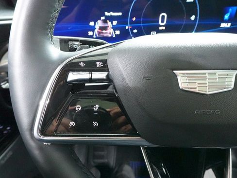 Used 2024 Cadillac Lyriq Sport AWD/4WD image 15