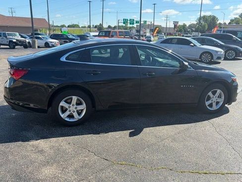 Used 2024 Chevrolet Malibu LS FWD image 7