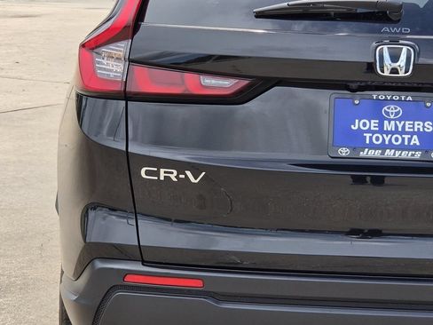 Used 2025 Honda CR-V LX image 10