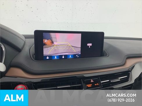 Used 2022 Acura MDX SH-AWD image 26