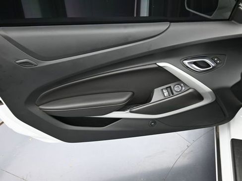 Used 2022 Chevrolet Camaro LT image 27