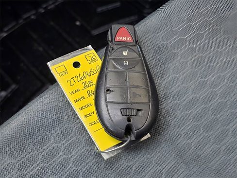 Used 2015 RAM 1500 Classic SLT image 33