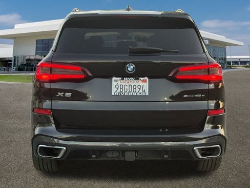 Used 2022 BMW X5 xDrive45e w/ M Sport Package image 9