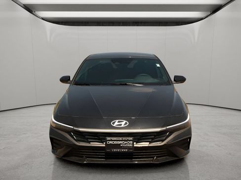 Used 2025 Hyundai Elantra Sport w/ Cargo Package FWD image 8