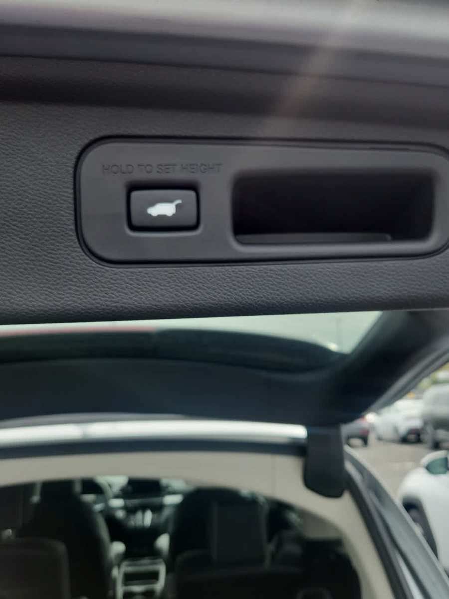 Used 2025 Honda Odyssey Touring image 24